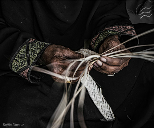 Traditional Omani Weaver